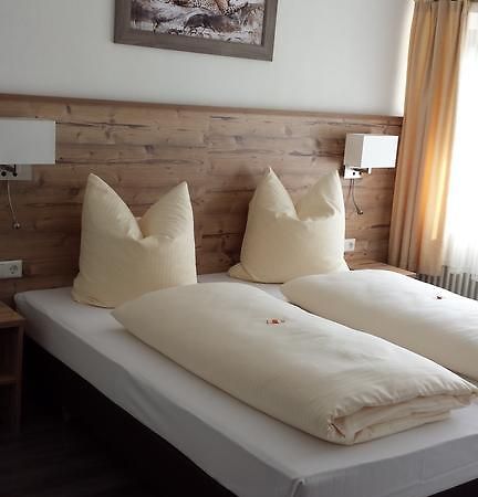Hotel Alte Krone Tubingen Ruang foto