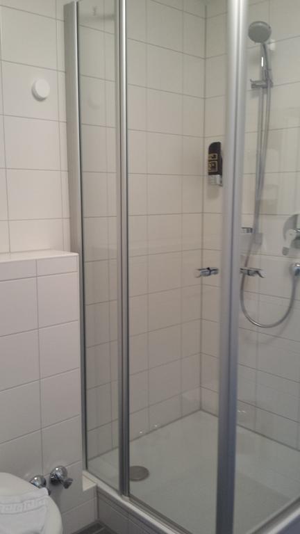 Hotel Alte Krone Tubingen Ruang foto