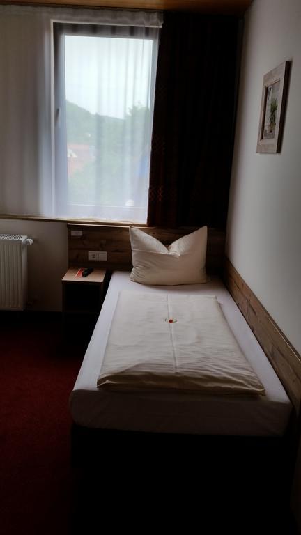 Hotel Alte Krone Tubingen Ruang foto