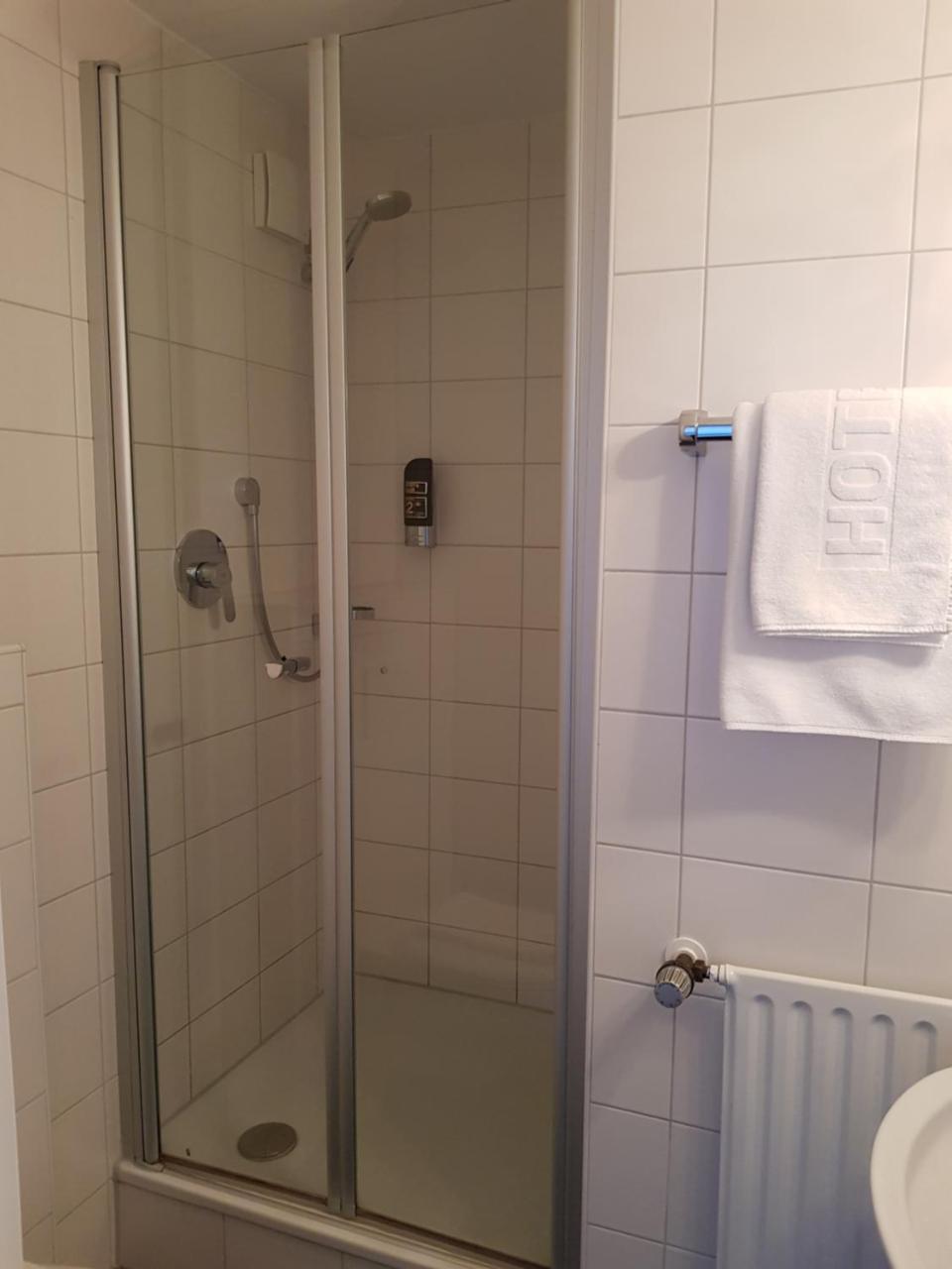 Hotel Alte Krone Tubingen Bagian luar foto